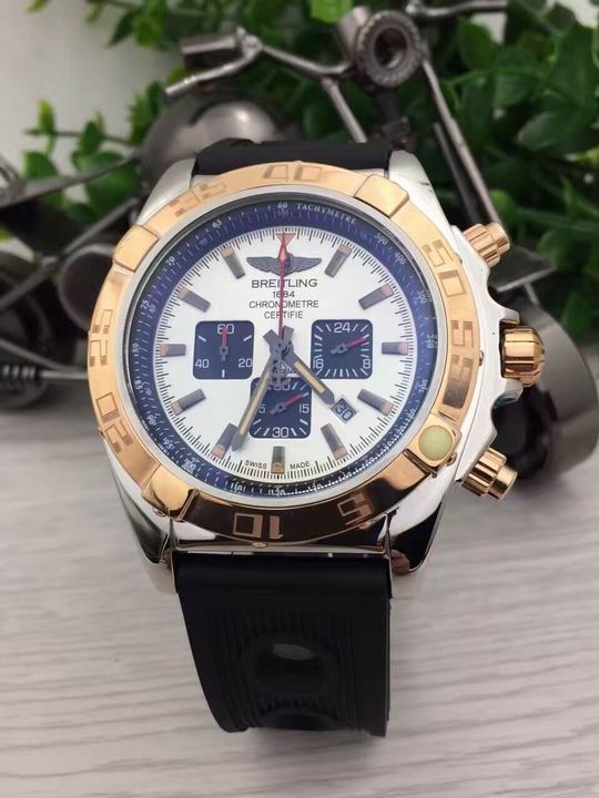 Breitling Watch 674